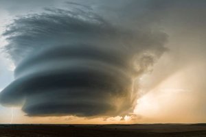 Núcleo de tormenta, origen de un downburst.
