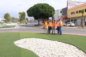 Visita del alcalde ejidense para comprobar el estado de los trabajos realizados.