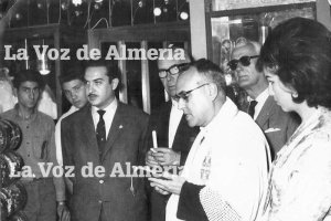 A finales de los 60  la histórica confitería Capri había renovado completamente sus instalaciones de Méndez Núñez y Reyes Católicos.
