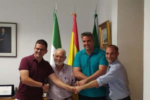 El ayuntamiento de Viator le abre las puertas al Poli Almería.