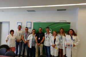 Presentación de la iniciativa realizada en el seno de la sala de reuniones del Hospital del Poniente.
