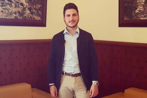Sergio Vicente en el Ayuntamiento de Níjar.