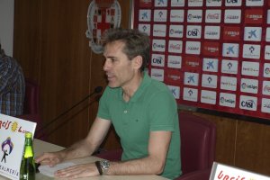 Corona explicó la situación de Yan Eteki.