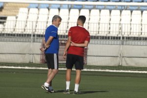 Óscar Fernández hablando con Álvaro Giménez.
