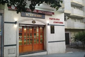 El nuevo establecimiento de El Once de Septiembre en Los Ángeles.