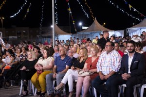 Las primeras autoridades nijareñas presidieron la gala inaugural de las Fiestas de Campohermoso.