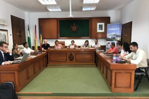 Celebración del Pleno del Ayuntamiento de Mojácar esta semana.