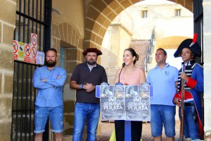 Presentación de la VIII Semana Pirata realizada en el entorno del Castillo de Guardias Viejas.