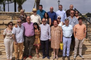 Foto de familia de los escritores.