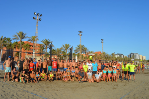 Foto de familia con los ganadores del torneo.