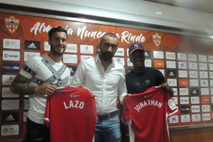Mohamed El Assy ha presentado a Lazo y Jonathan.