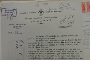 Documento de petición de la Falange para derruir Los Coloraos.