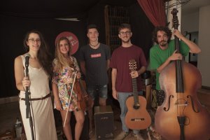 Cinco de los siete integrantes del grupo almeriense