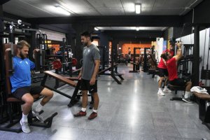 La plantilla del CD El Ejido a pleno rendimiento.