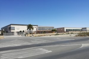 Instalaciones de la desaladora de Almería en El Bobar