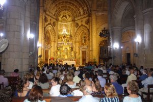 La sociedad almeriense arropó a la familia de la farmacéutica almeriense.