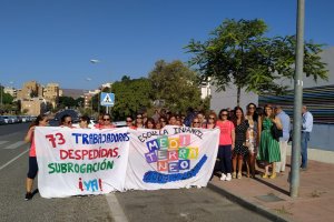 Movilización a las puertas de la Escuela Infantil Mediterráneo