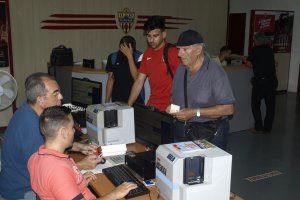 Los aficionados se animan con la llegada de Turki Al-Sheikh.