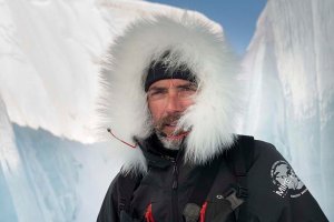 Javier Campos en el Polo Norte Magnético.