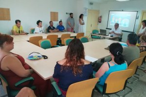 Inauguración del ciclo de jornadas informativas en el CADE de Pechina.