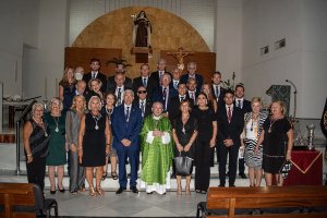 Junta de Gobierno y Junta Directiva de la Hermandad de Pasión tras tomar posesión.