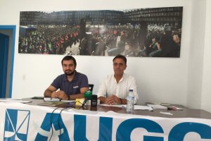 Victor Vega y Javier Torrella, durante su intervención en Almería.