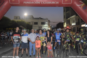 La familia de Ginés en el punto de partida.
