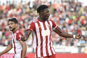 Sekou Gassama celebrando su gol ante el Huesca.