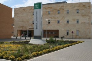 Dos personas han sido trasladadas al Hospital de La Inmaculada.