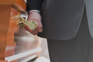 Directorios de tanatorios en España, una ayuda en una de las experiencias más difíciles de la vida.