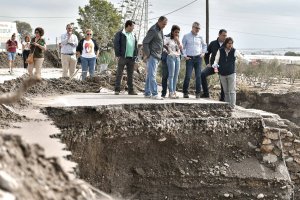 Las autoridades políticas visitaron la localidad nijareña de San Isidro.