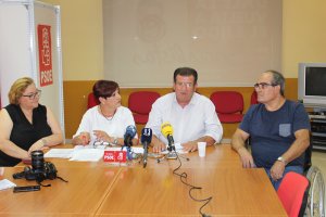 Comparecencia de los concejales del PSOE en la sede del grupo socialista ejidense.