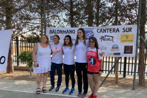 Unas Guerreras muy cercanas con los alumnos.