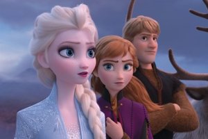 Personajes de Frozen, en un fotograma de la película.