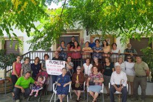 Paro de cinco minutos en Almócita, ayer.