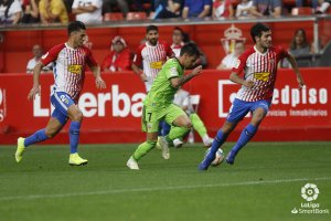 Gaspar demostró en Gijón estar en un buen momento de forma y podría repetir en el once.