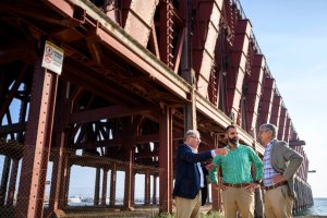 Visita de Fernández-Pacheco y Caicedo a la zona.