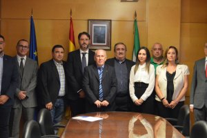 La nueva Junta Directiva del Colegio Oficial de Ingenieros Técnicos Industriales de Almería.