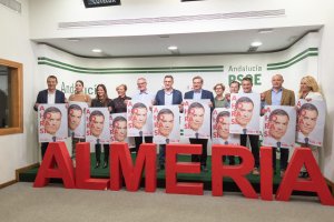 Candidatos y dirigentes socialistas.