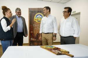 Visita a la empresa de embutidos Peña Cruz.