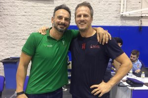 Manolo Berenguel y Miralles, entrenador y capitán de Almoradí.