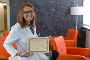 María Rodríguez, oncóloga radioterápica.