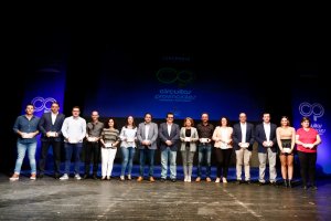 Los ayuntamientos con la Diputación.