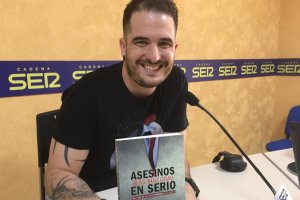 Blas Ruiz Grau, con su libro en SER Almería.