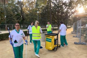 Verdiblanca realizó tareas de limpieza y apoyo en el montaje de los premios MTV.