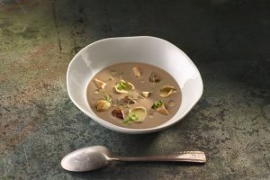 Crema de setas y castañas. / Martín Berasategui