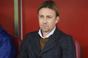 Guti en su estreno como entrenador profesional.