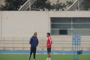Guti, Romera y la grada vacía.