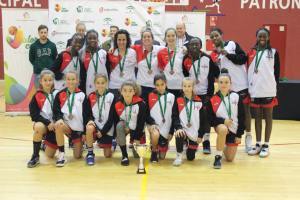 Las almerienses se colgaron el bronce.