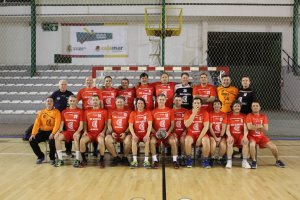 Los almerienses preparados para ejercer de anfitriones.